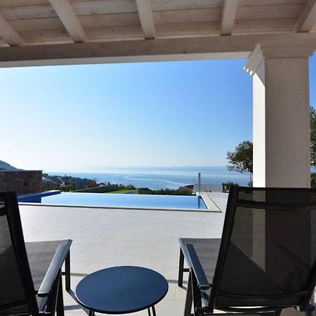 Villa Katarina - Infinity Pool With Amazing View Bol Eksteriør bilde