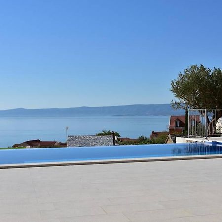 Villa Katarina - Infinity Pool With Amazing View Bol Eksteriør bilde